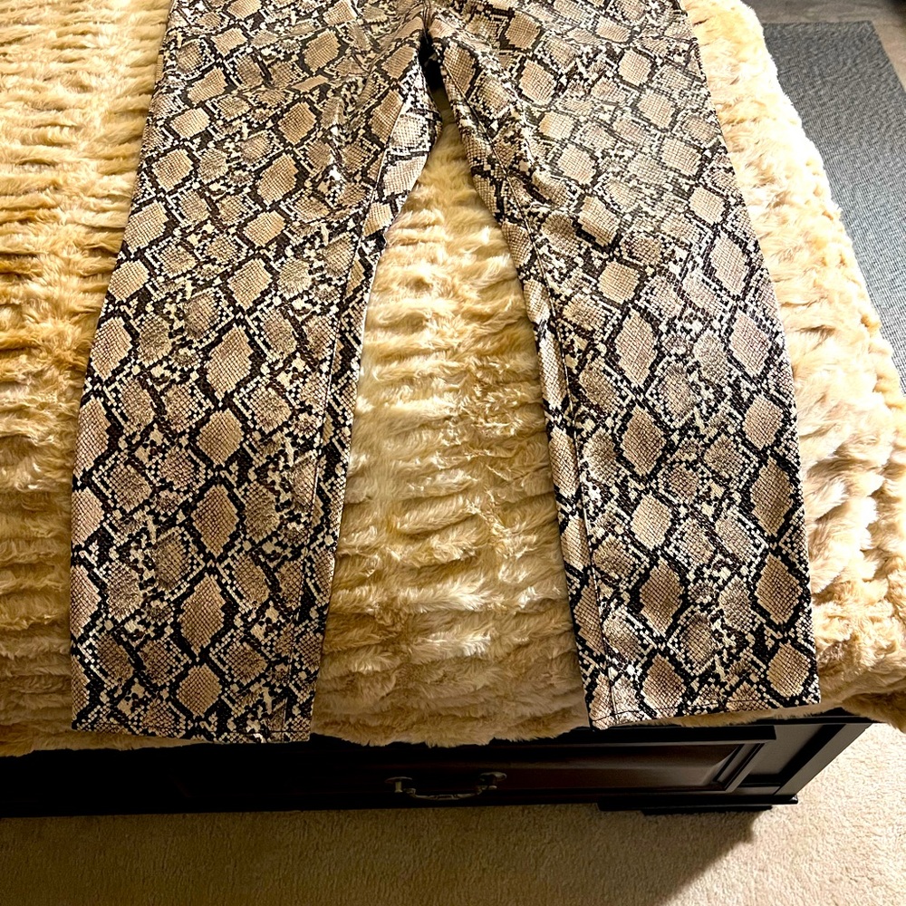 Good American brand new - never worn Leather like animal print pants.